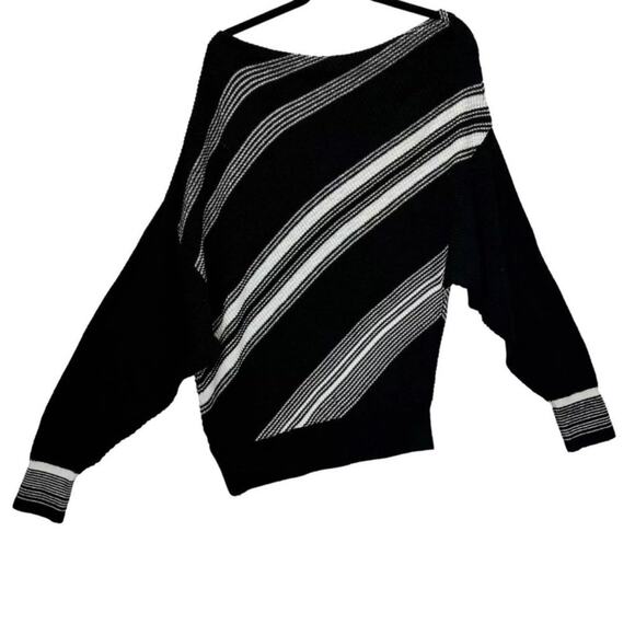 Free People Spectrum Black White Striped Pullover Sweater Off Shoulder Medium - Picture 5 of 11